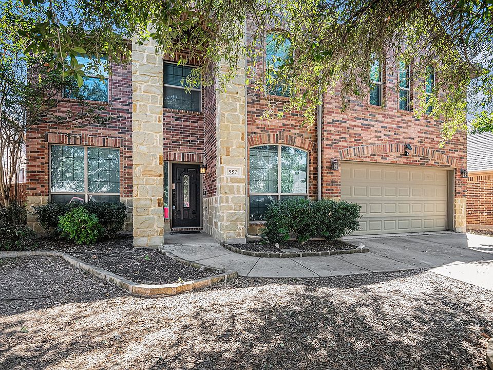 1st image of 957 Tara Dr