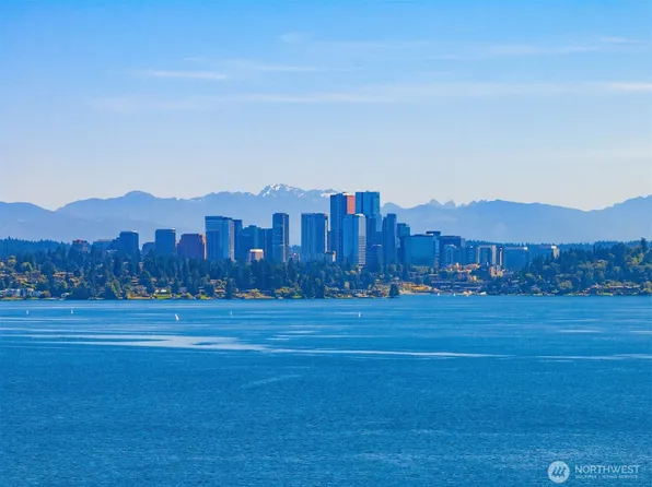 1117 Lake Washington Boulevard S, Seattle, WA 98144