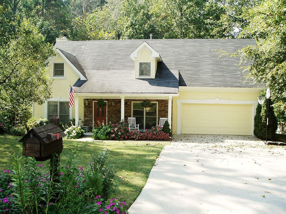 1st image of 126 Brentwood Ln