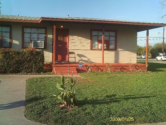 1st image of 4068 Redbud Cir