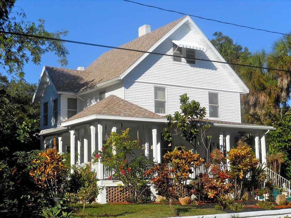 2nd image of 1772 Pineapple Ave