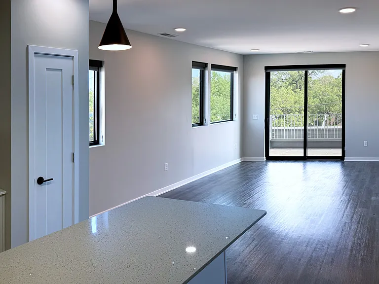 Bright windows in Living Room and Bedrooms