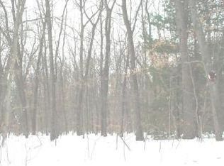 W Raymond Rd, Twin Lake, MI 49457