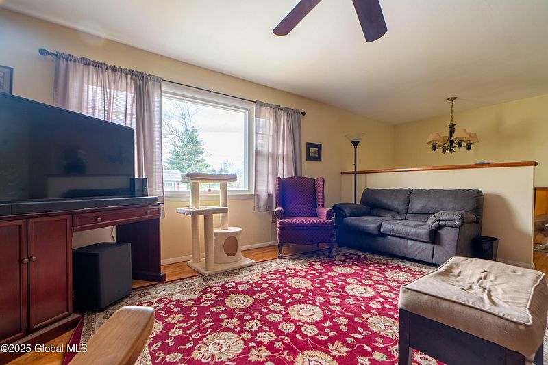 5th image of 20 Northway Court