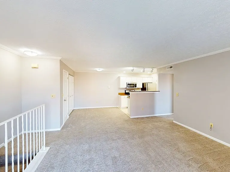 5359 Cypress Chase — Photo 3