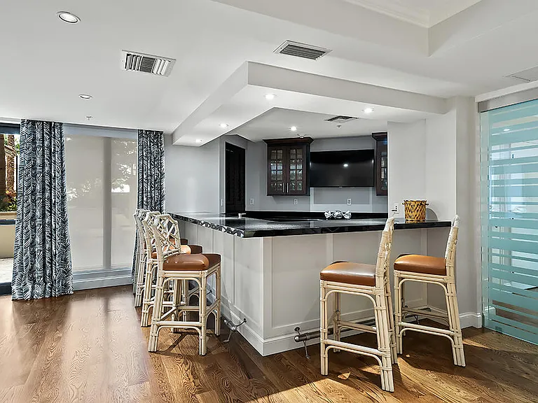 801 S Olive Ave #425 — Photo 39