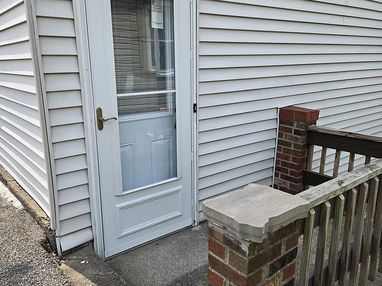 139 Church St — Photo 11