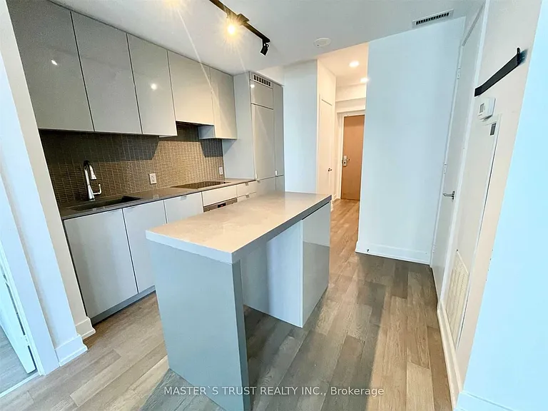7 Grenville St #1601 — Photo 12