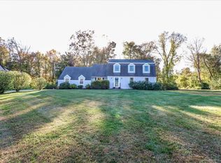 27 Bridle Rd, New Milford, CT 06776