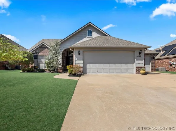14122 S Toledo Ave, Bixby, OK 74008