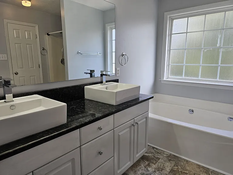 8535 English Saddle Dr — Photo 23
