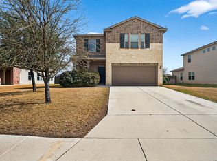 688 Community Dr, New Braunfels, TX 78132
