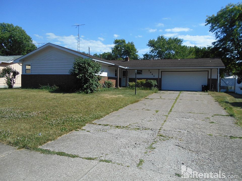 1st image of 2442 Jackson St
