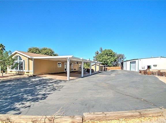5th image of 30590 Alicante Dr