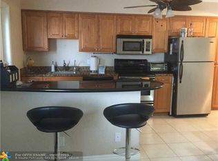 2190 SE 5th St APT 3-B, Pompano Beach, FL 33062