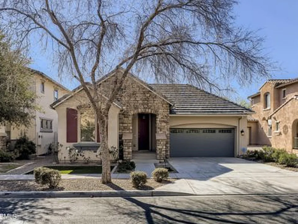 15345 W Charter Oak Rd