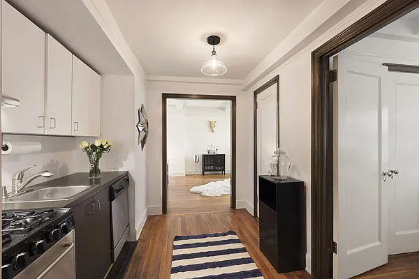 Sold by Compass | media 11