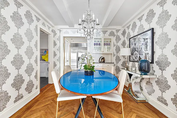 Rented by Compass | media 22