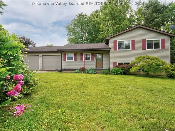 16 Bette Ln, Hurricane, WV 25526