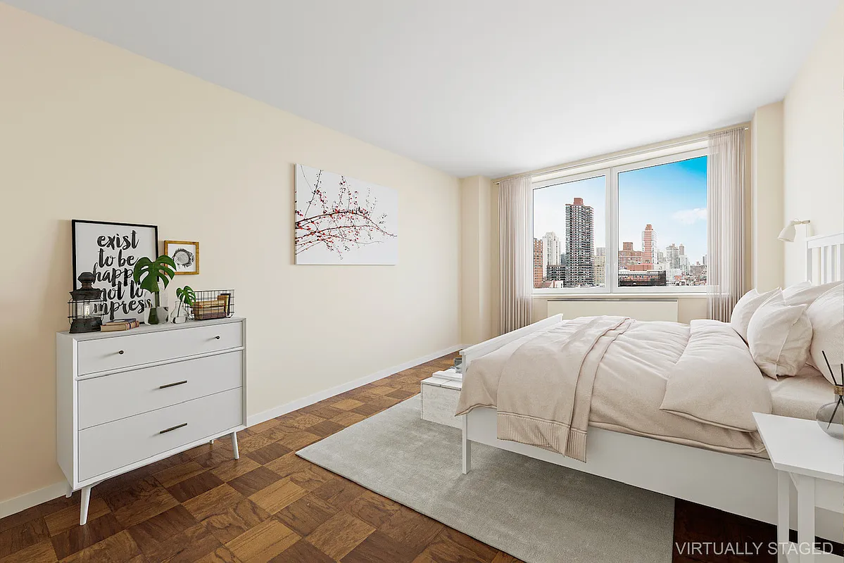 245 East 54th St Unit 16M  