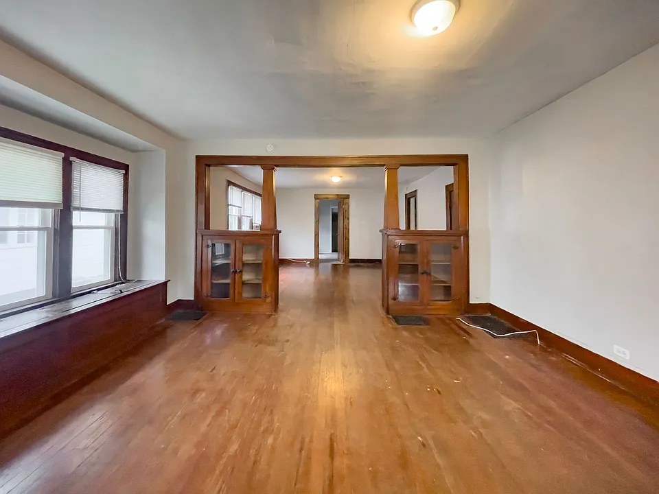 1405 W Jackson St