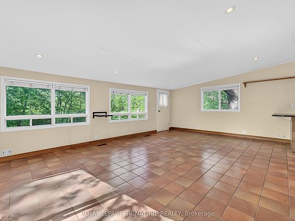 2nd image of 429 Rouge Hills Dr