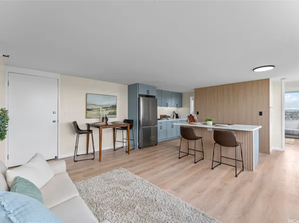 1060 Kamehameha Hwy APT 3007B, Pearl City, HI 96782