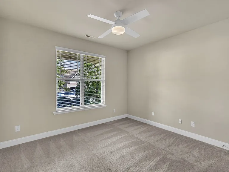 320 Trout Valley Rd — Photo 25