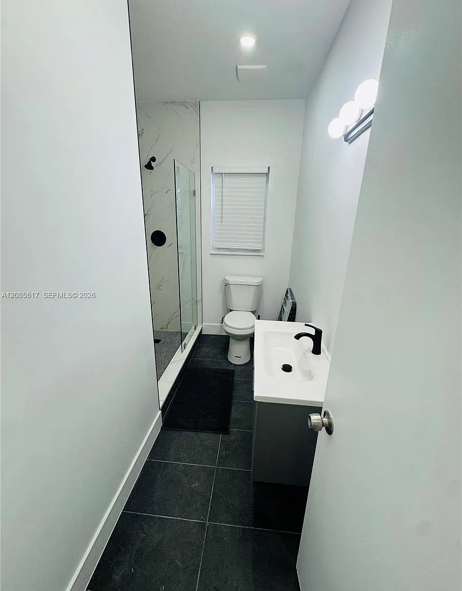 Brickell Riverview — Photo 3