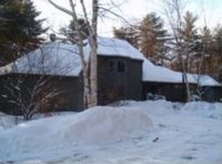 107 Buffam Rd, Pelham, MA 01002