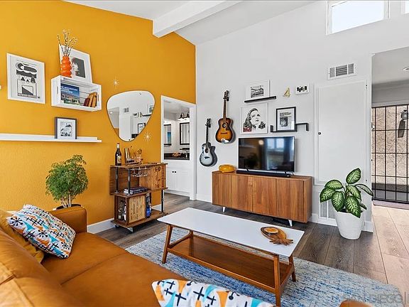 5th image of 4383 Kansas St APT 4