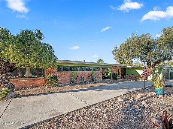 2nd image of 6925 E Soyaluna Pl