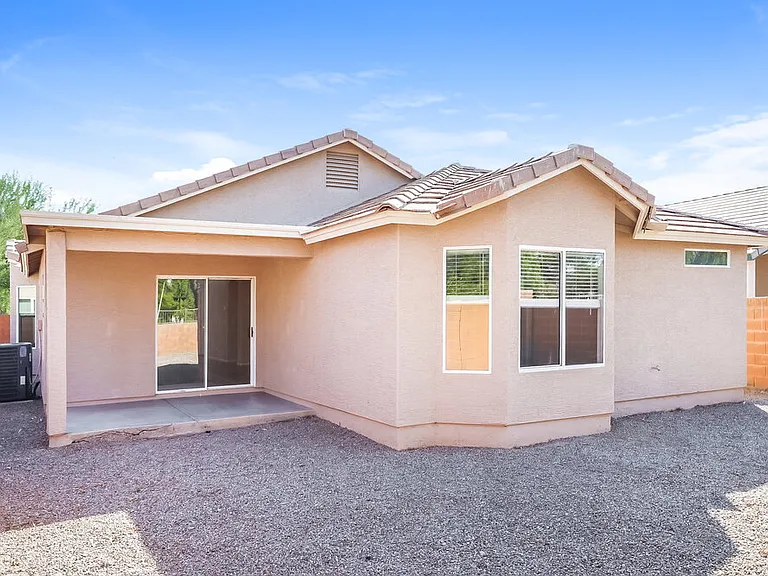 3312 S 95th Dr — Photo 16