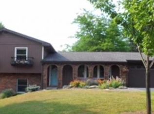 103 Juniper Dr, Ithaca, NY 14850