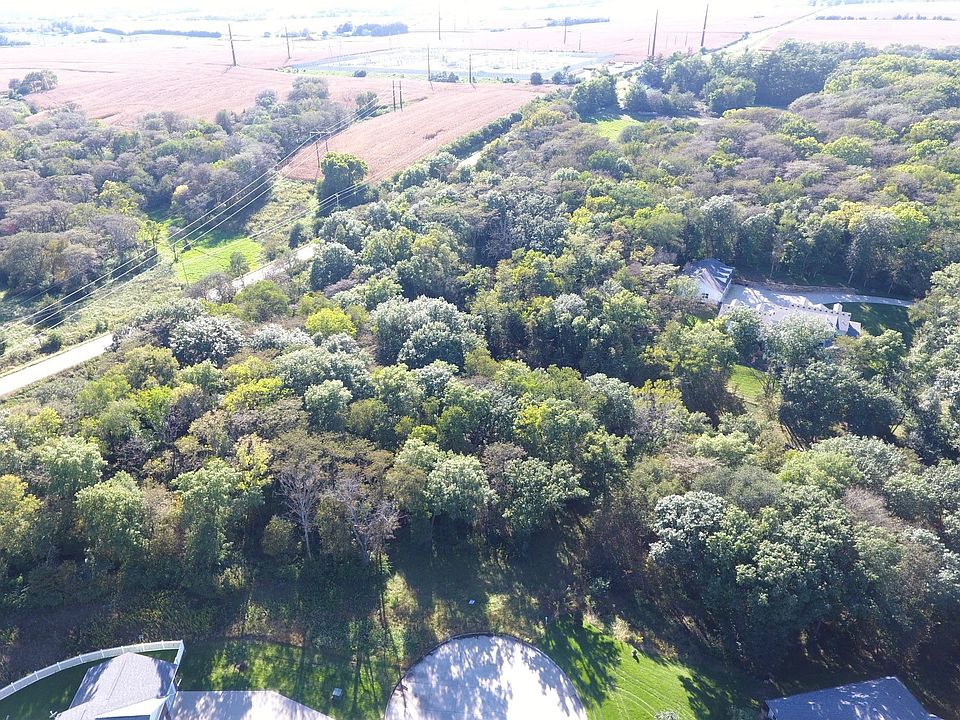 1st image of Shagbark Cir