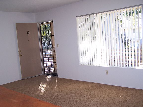 3rd image of 6305 Stanley Ave APT 10