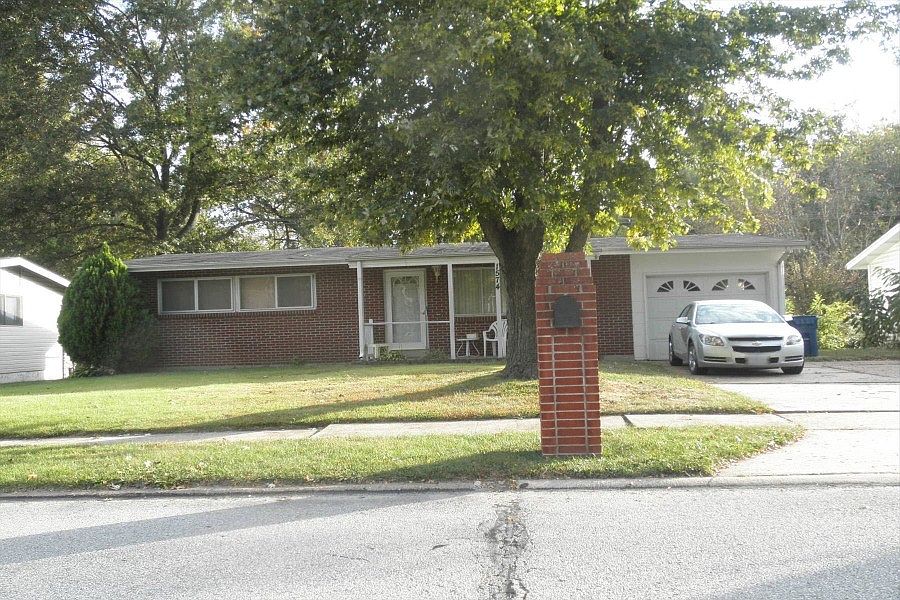 1st image of 1574 Champlin Dr