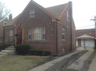 245 E 143rd St, Dolton, IL