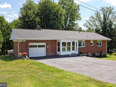 2645 Sunset Ln, Finksburg, MD 21048
