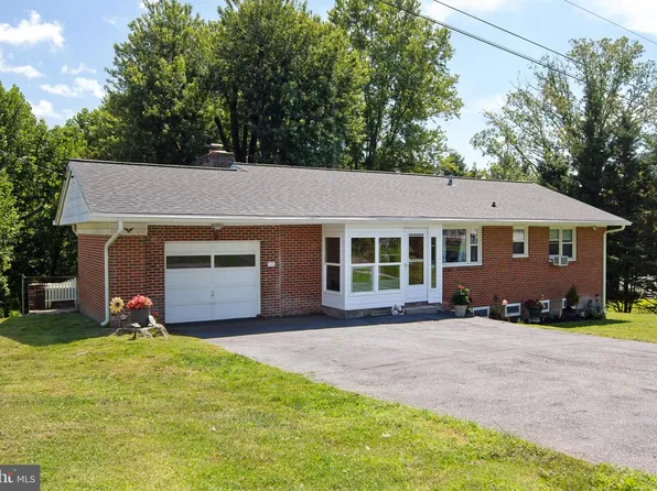 2645 Sunset Ln, Finksburg, MD 21048