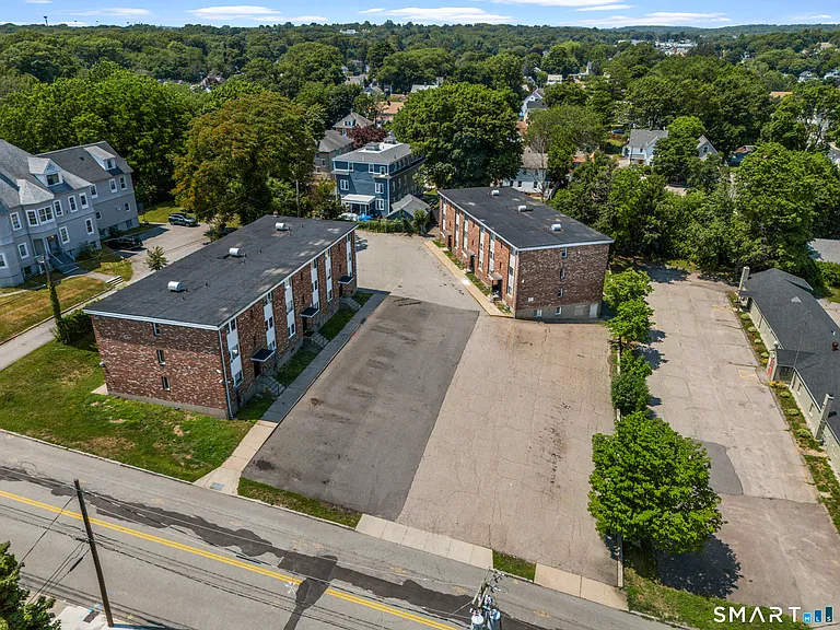 149 Garfield Ave — Photo 11