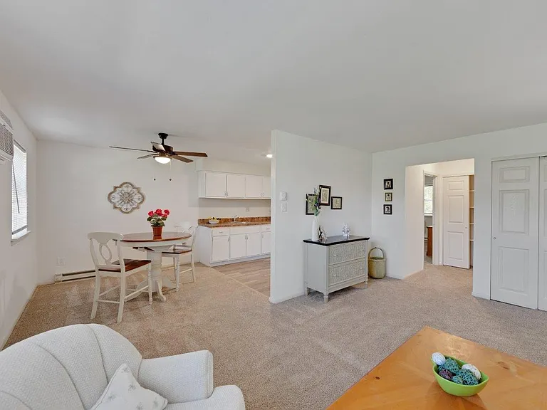Blair Mill Village West Apartment Homes — Photo 9