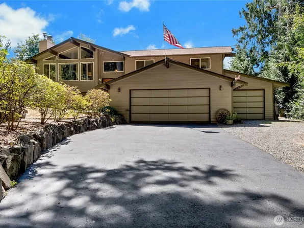 17404 51st Street Ct E, Lake Tapps, WA 98391