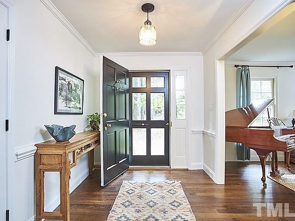 4th image of 146 Cedar Hills Cir