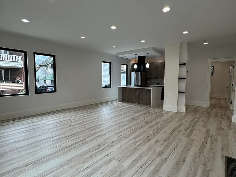 6810 Herman Ave — Photo 33