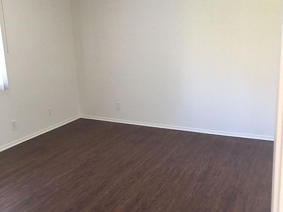 5th image of 855 S Harvard Blvd APT 210