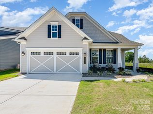 10421 Superb Ln, Charlotte, NC 28215