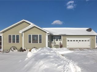 W1838 County Road V, Durand, WI 54736