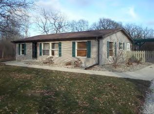 30349 Armstrong Rd, Armstrong, IL 61812