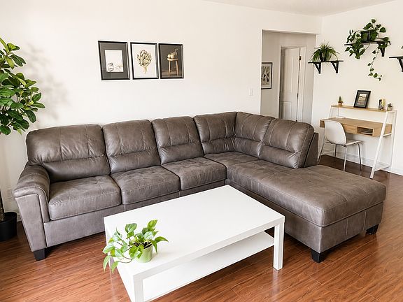 5th image of 1513 26th Ave SW #108